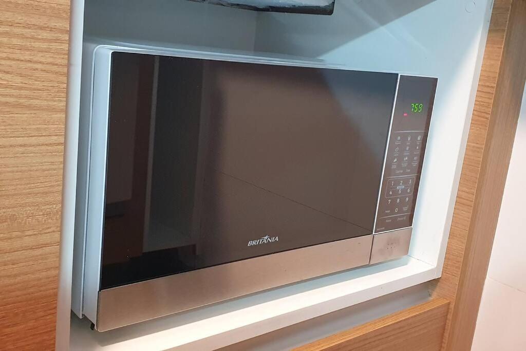Apartamento Em Frente A Da Barra Da Tijuca *